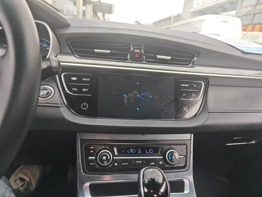 Geely Emgrand — миниатюра 13