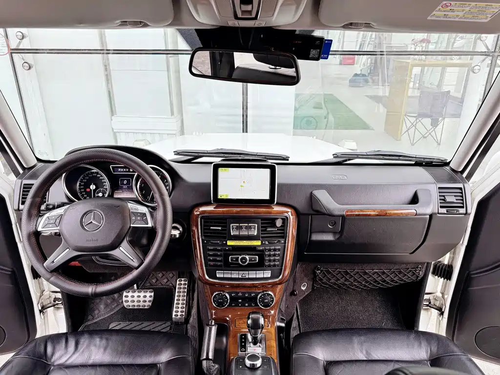 Mercedes-Benz G-Class — миниатюра 12