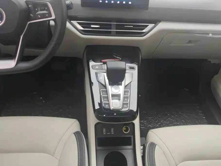 BYD Yuan Pro — миниатюра 16