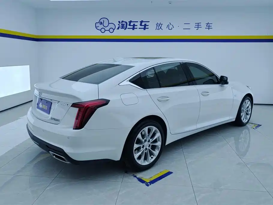 CADILLAC CT5