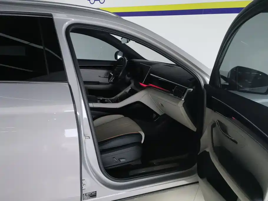 BYD Song Plus PLUS 2024 DM-i 150km Flagship PLUS