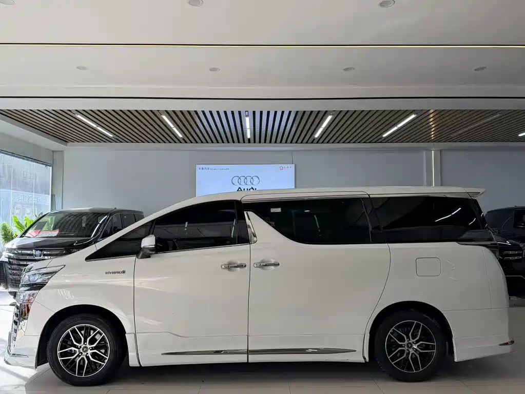 TOYOTA WILFA