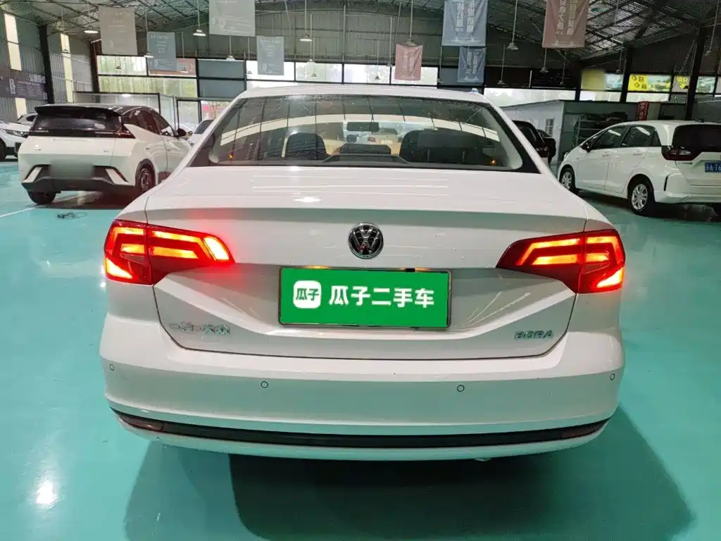 Volkswagen Bora 2019 1.5L AT Fashion VI