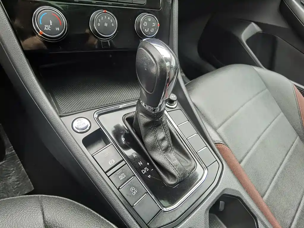 Volkswagen Bora — миниатюра 13