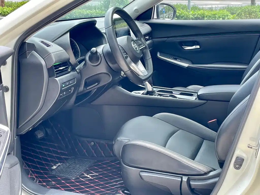 Nissan Sylphy 2021 1.6L XL CVT Enjoy