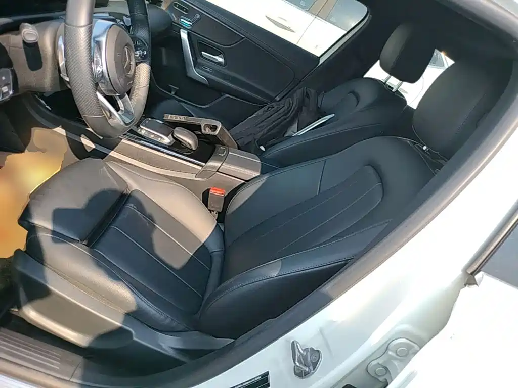 Mercedes-Benz A-Class — миниатюра 15