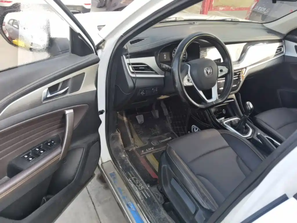Changan CS35PLUS — миниатюра 16