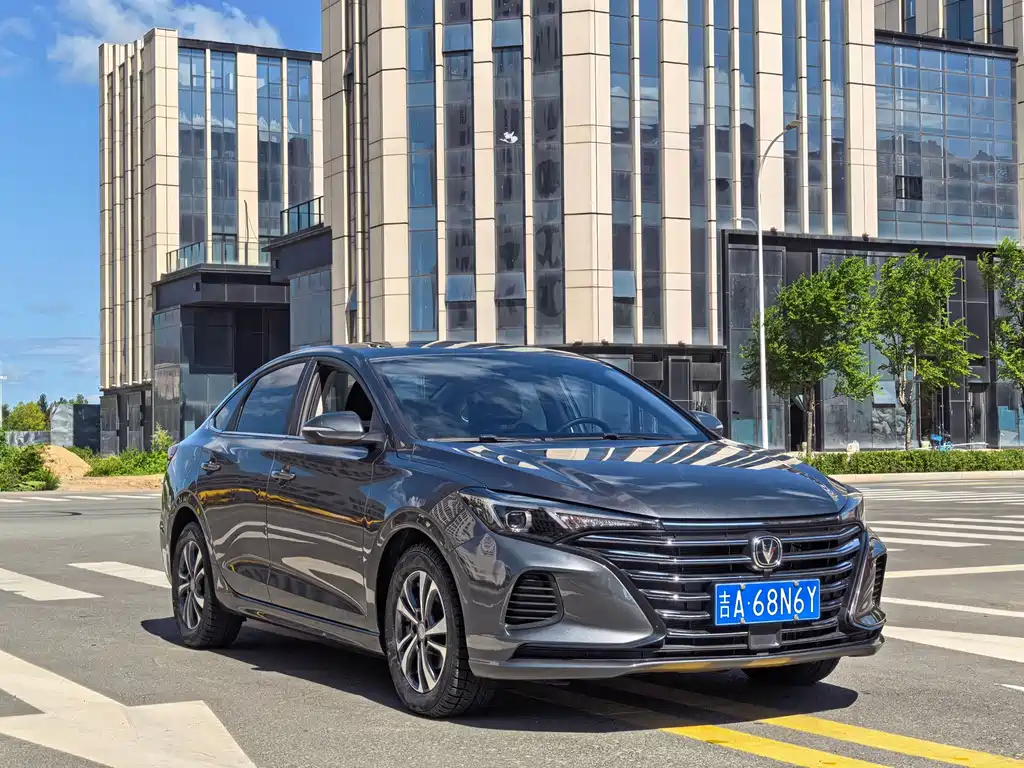 Changan Eado — миниатюра 3