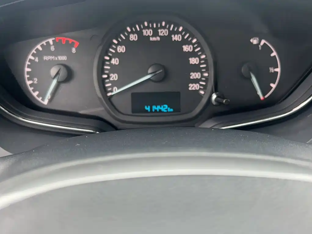 Ford Escort — миниатюра 3