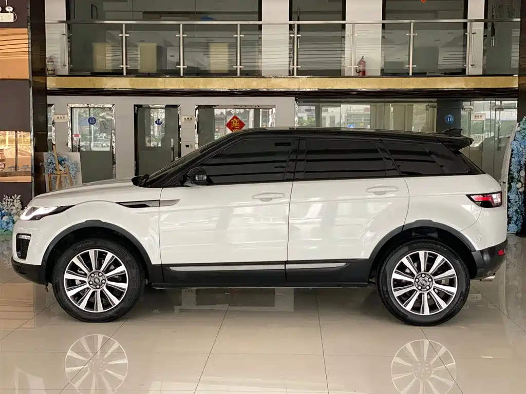 Land Rover Range Rover Evoque 2018 240PS PURE