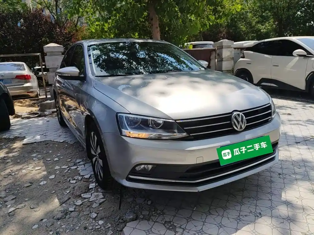 Volkswagen Sagitar — миниатюра 4