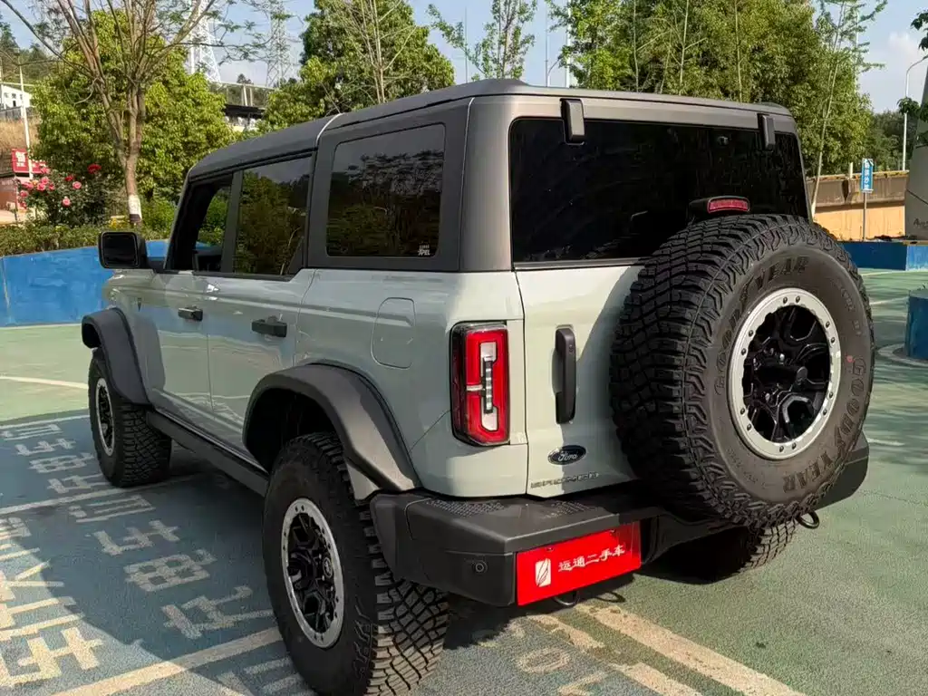 Ford Bronco - фото 3