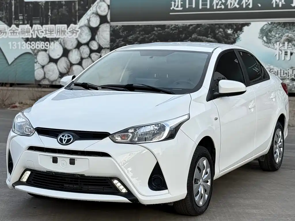 TOYOTA YARIS L TO ENJOY