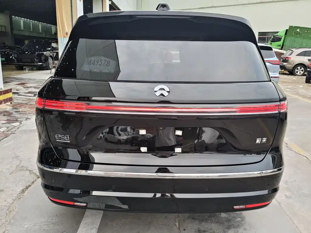 NIO ES8 2026 мест Executive
