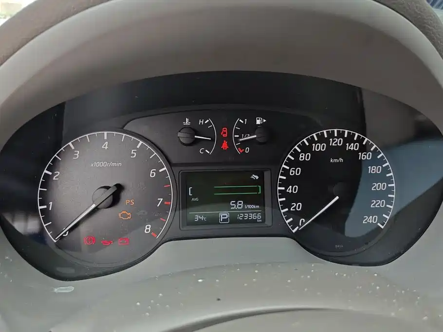 Nissan Sylphy — миниатюра 14