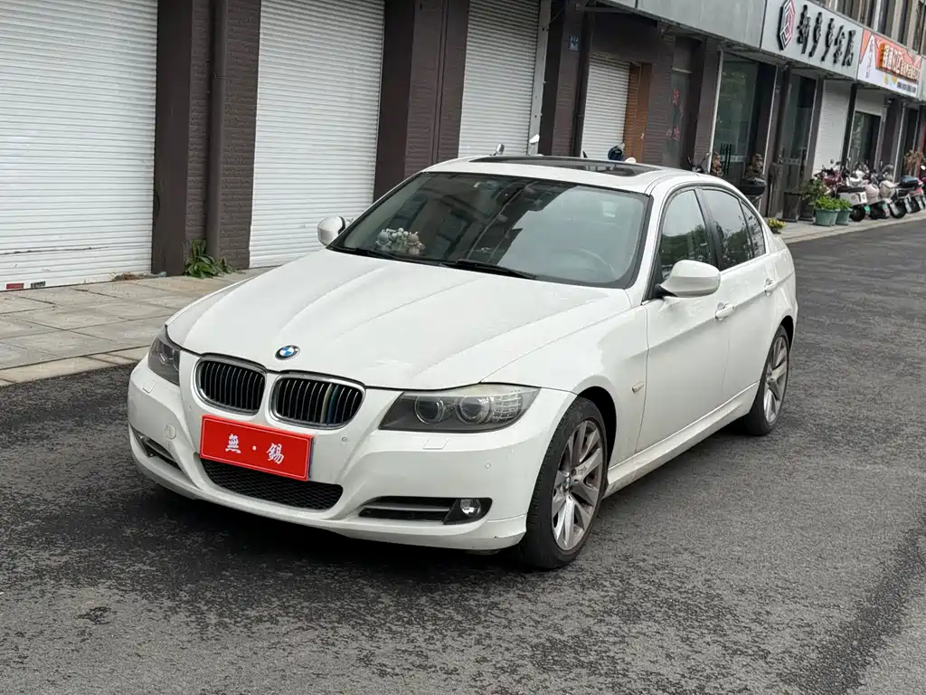 BMW 3 Series 2011