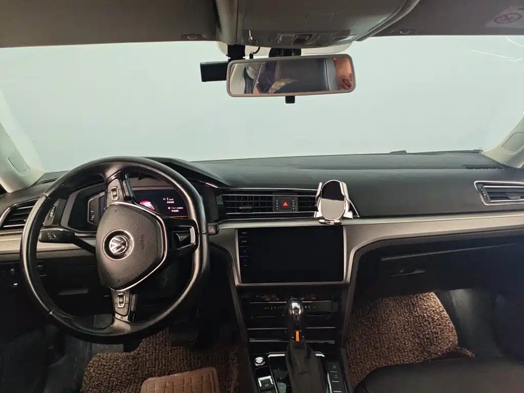 Volkswagen Lamando — миниатюра 3