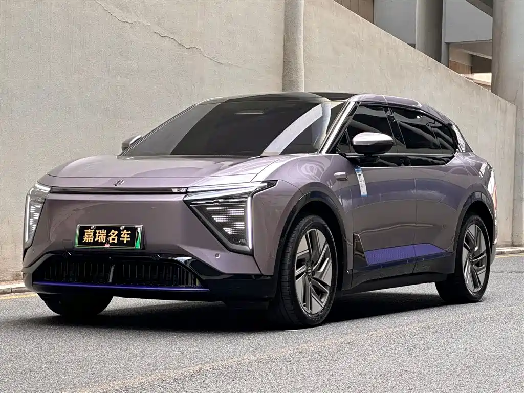 HiPhi HiPhi Y 2024