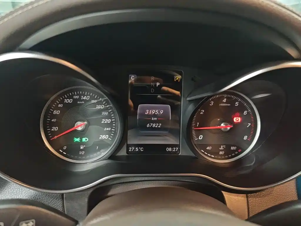 Mercedes-Benz GLC — миниатюра 12