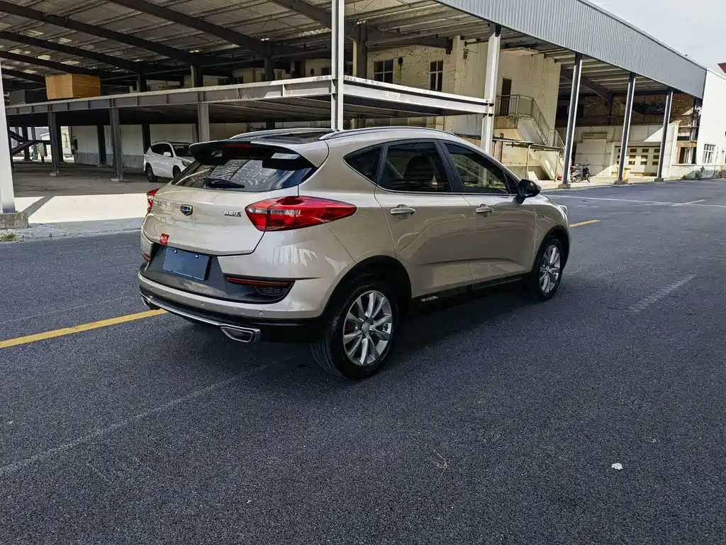 Geely Emgrand GS — миниатюра 6