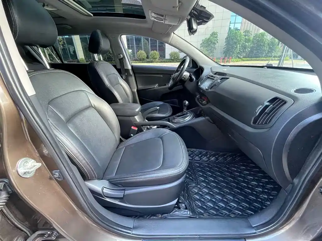 Kia Sportage — миниатюра 14