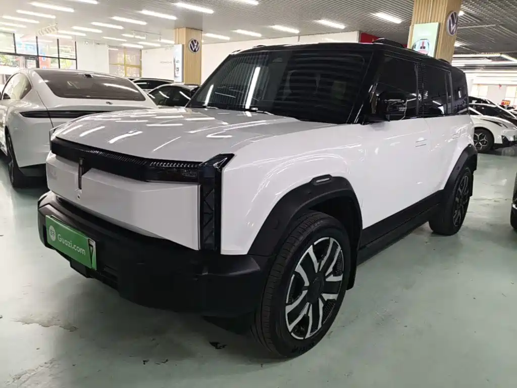 iCAR iCAR 03