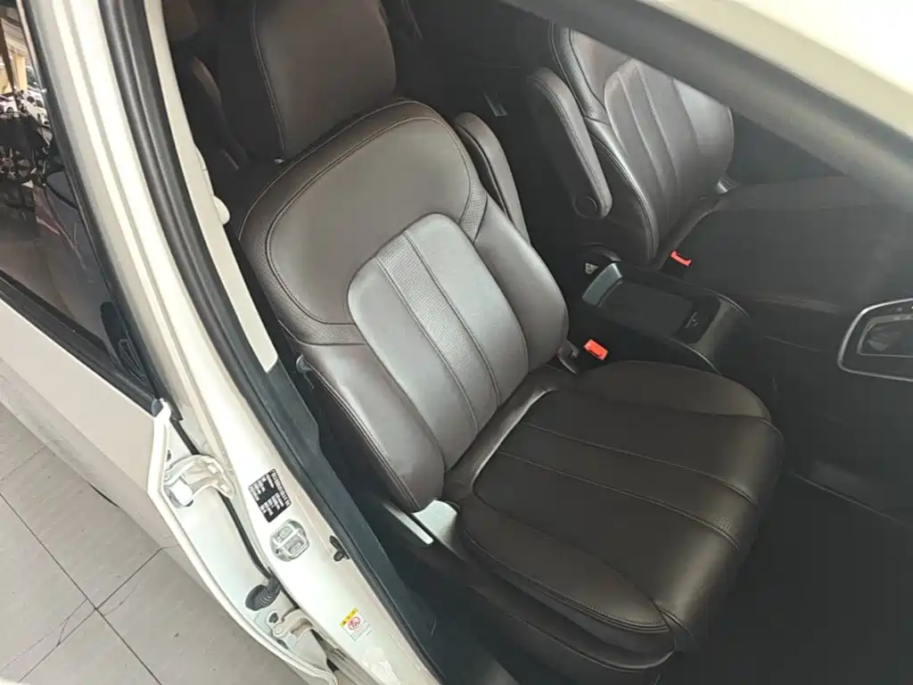 GAC Motor Trumpchi M6 — миниатюра 25
