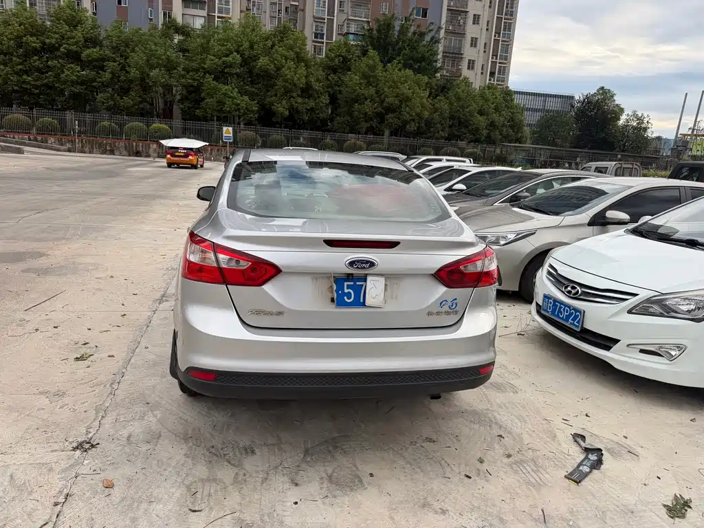 Ford Focus — миниатюра 9