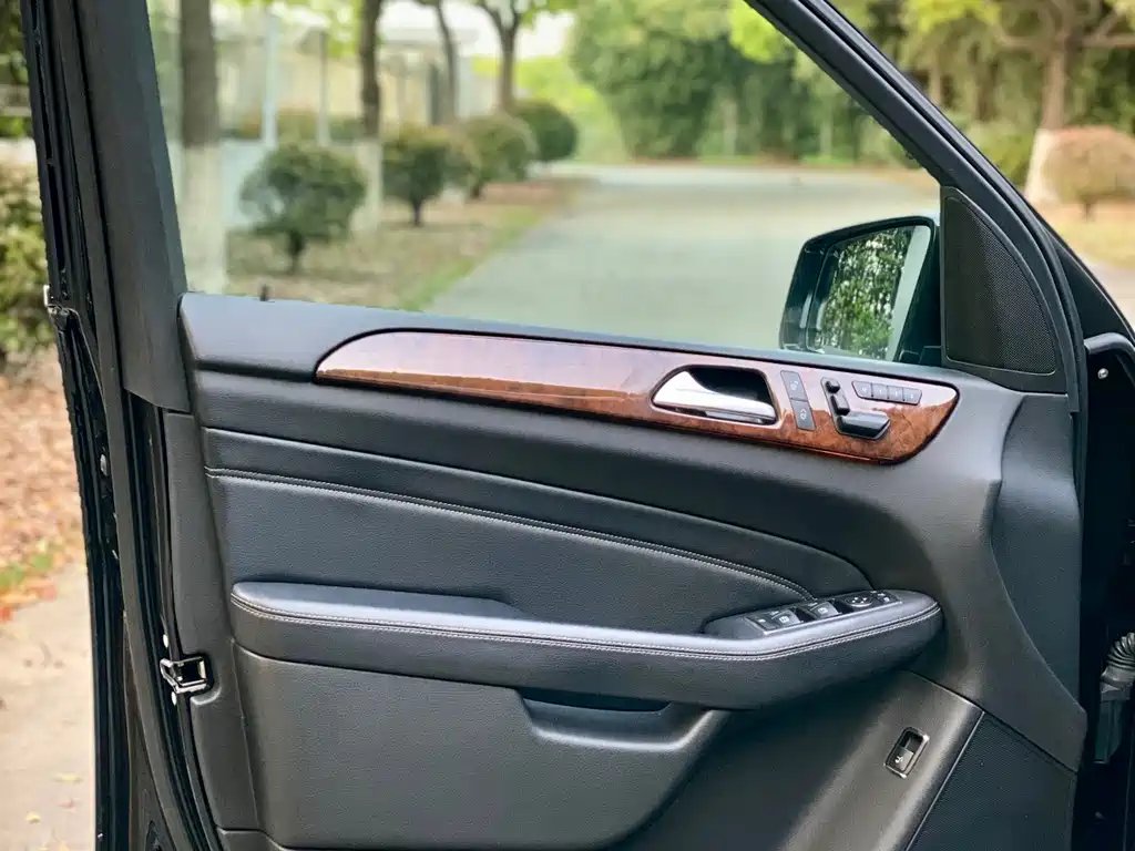 Mercedes-Benz M 2012 ML 350 Luxury