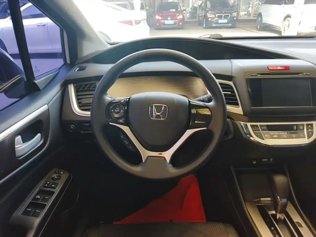 Honda Jade — миниатюра 11