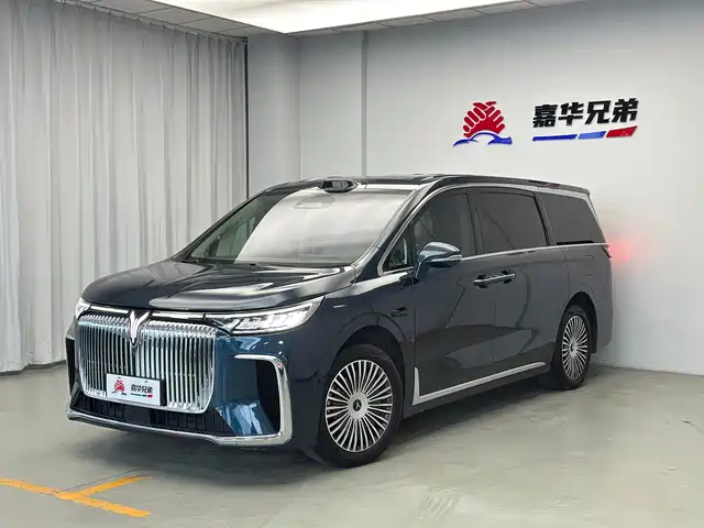 VOYAH LANTU DREAMER 2024