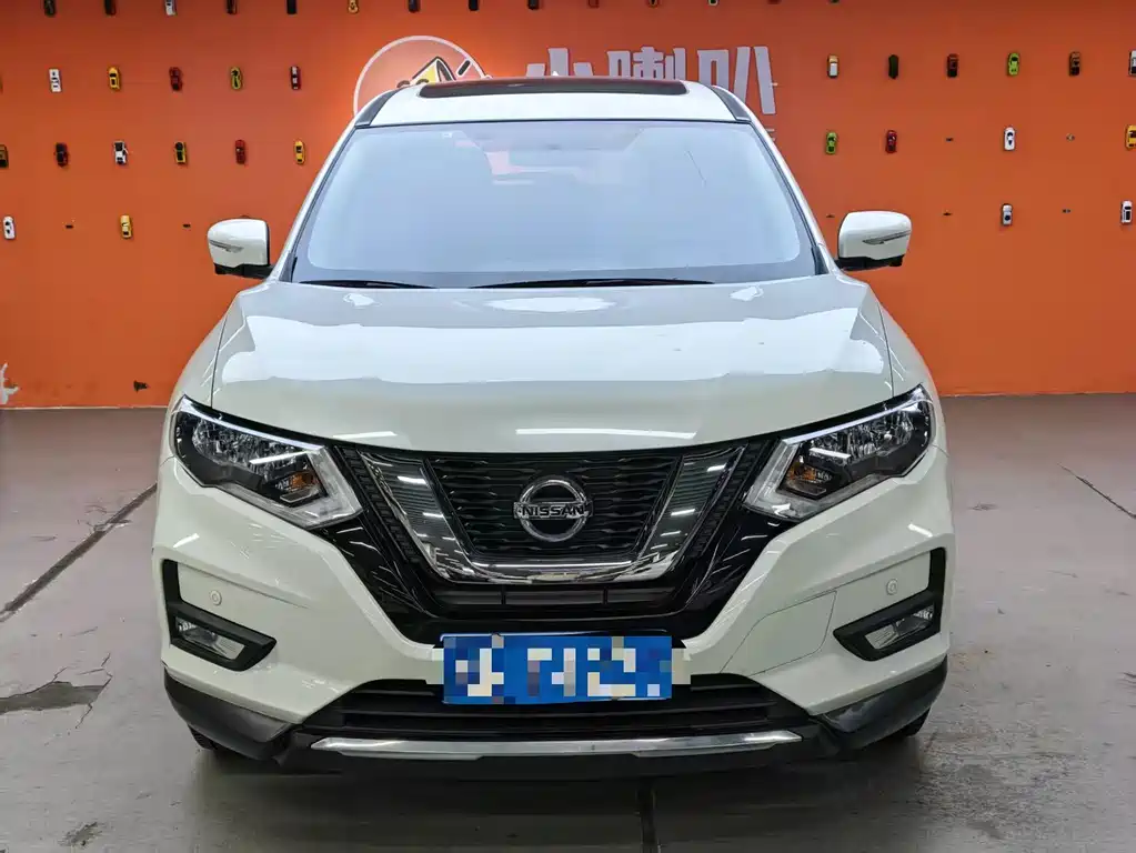 NISSAN QIJUN