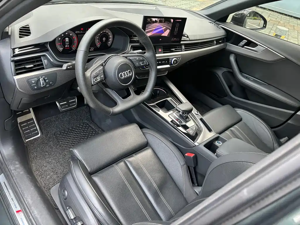 Audi A4L — миниатюра 10