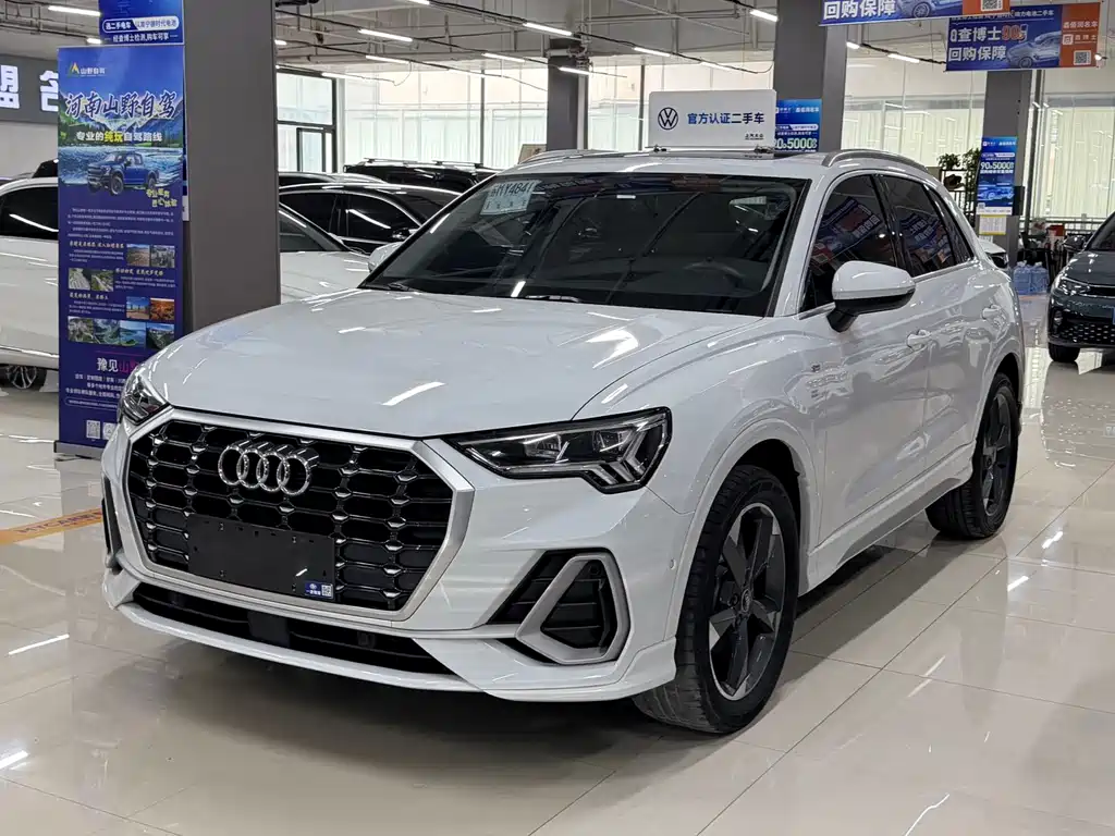 Audi Q3 2022