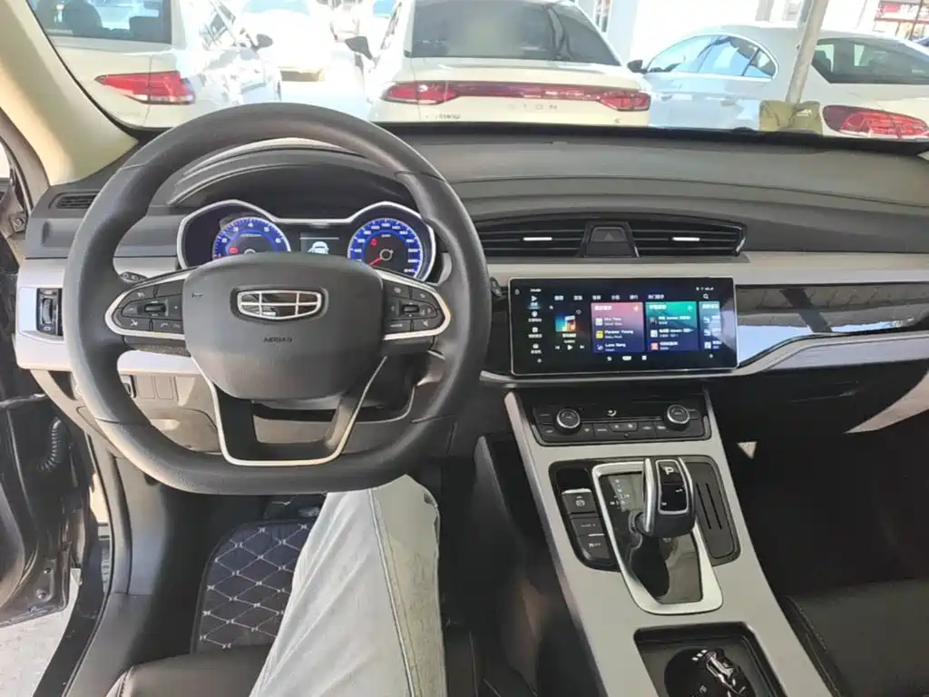 Geely Boyue — миниатюра 10