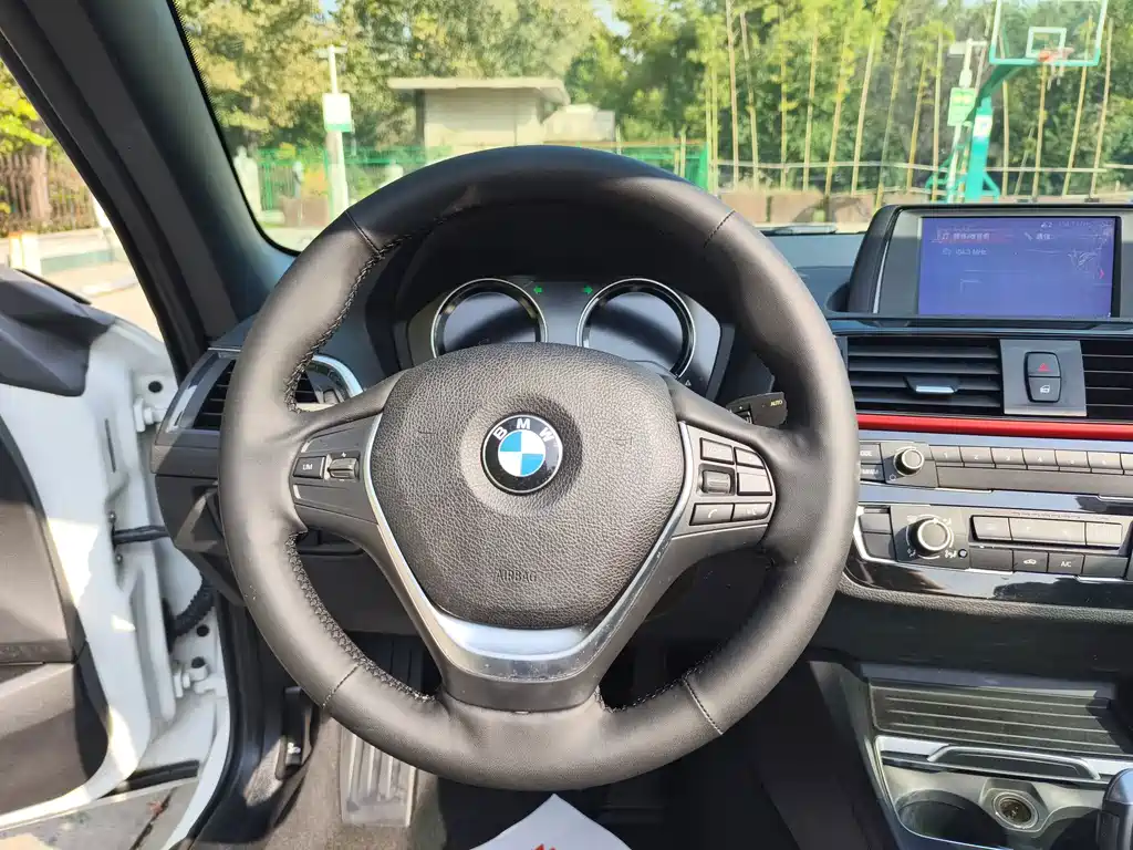 BMW 2 Series (Import) — миниатюра 9