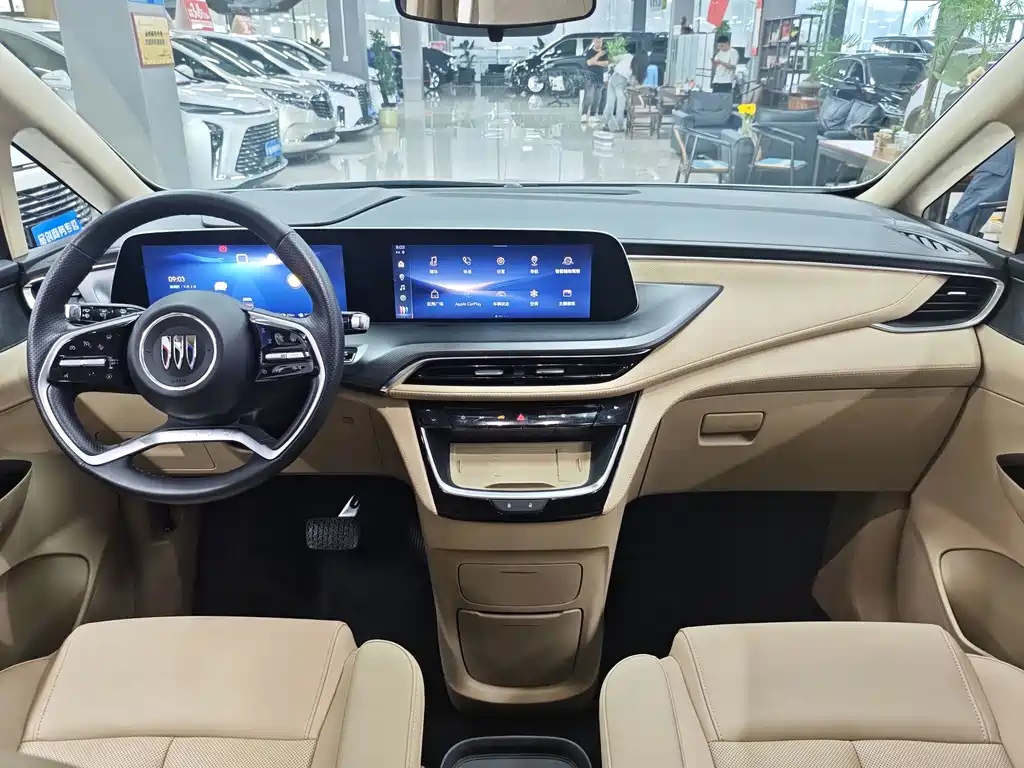 Buick GL8 Hybrid — миниатюра 4