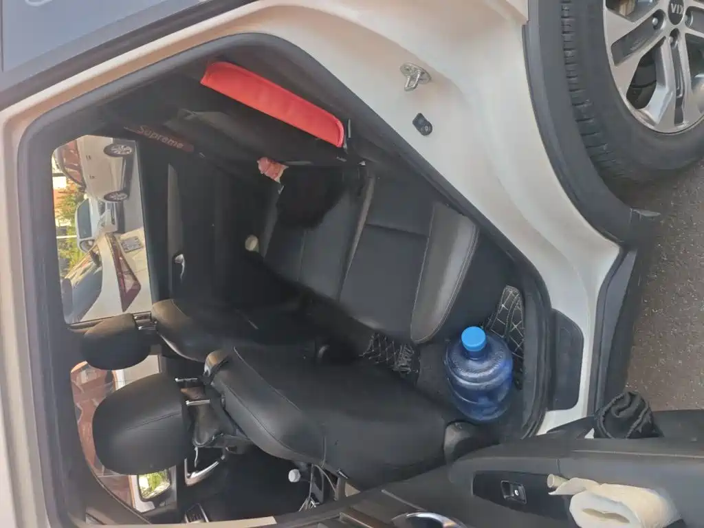 Kia Sportage — миниатюра 15