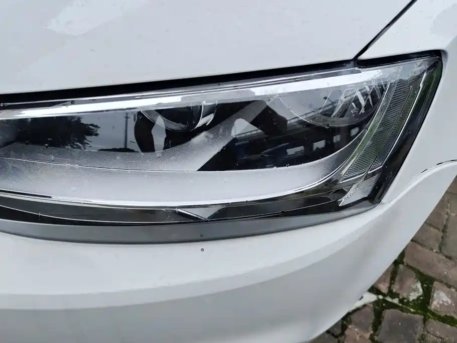 Volkswagen Sagitar — миниатюра 5