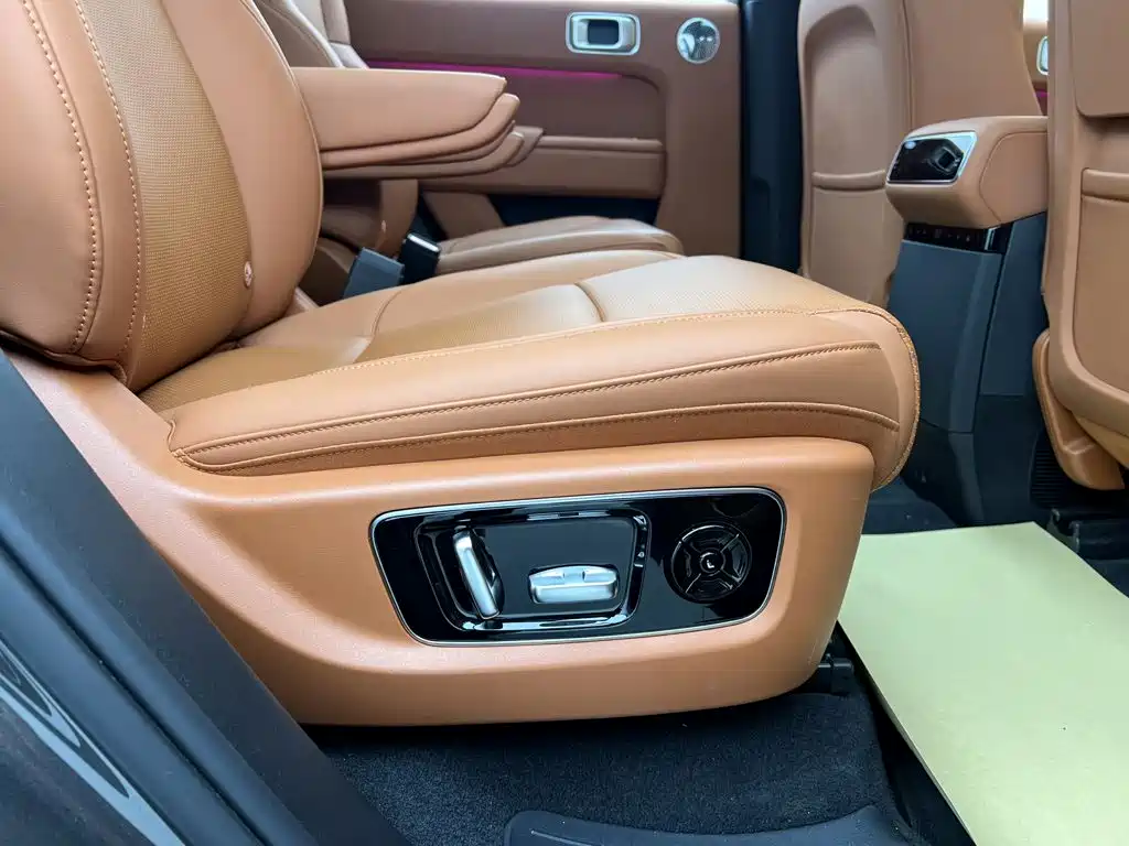 Li Auto Li L8 — миниатюра 46