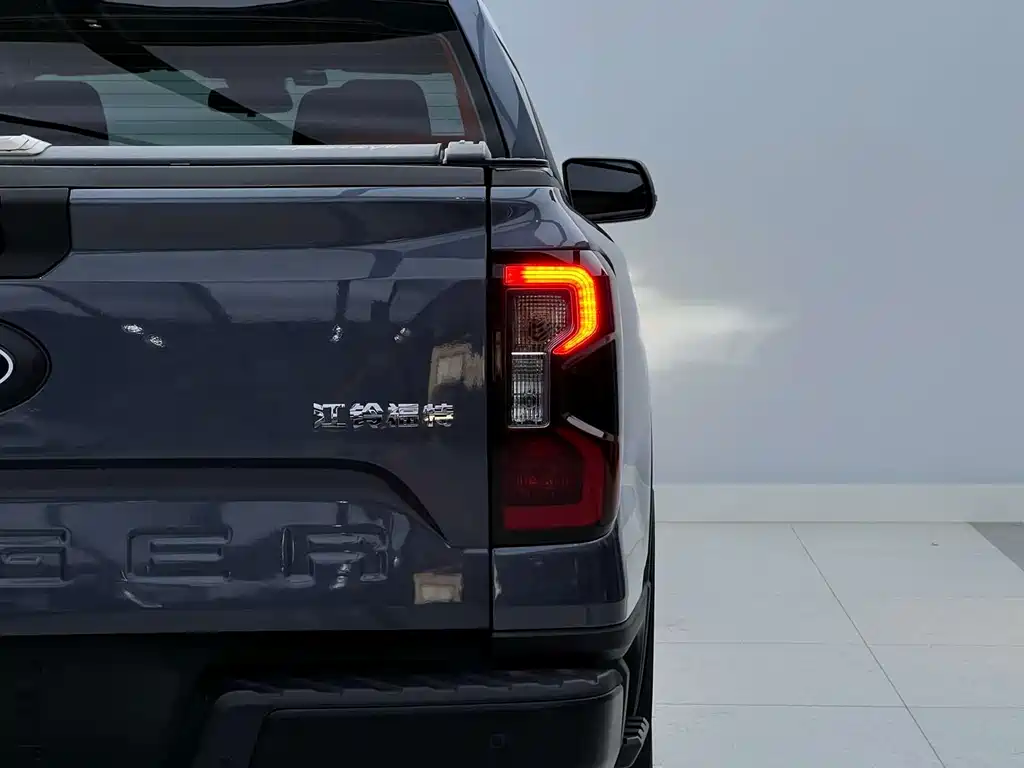 Ford Ranger — миниатюра 6