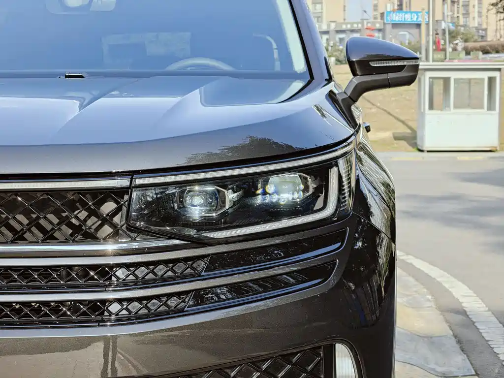 VOLKSWAGEN RANGE PATROL