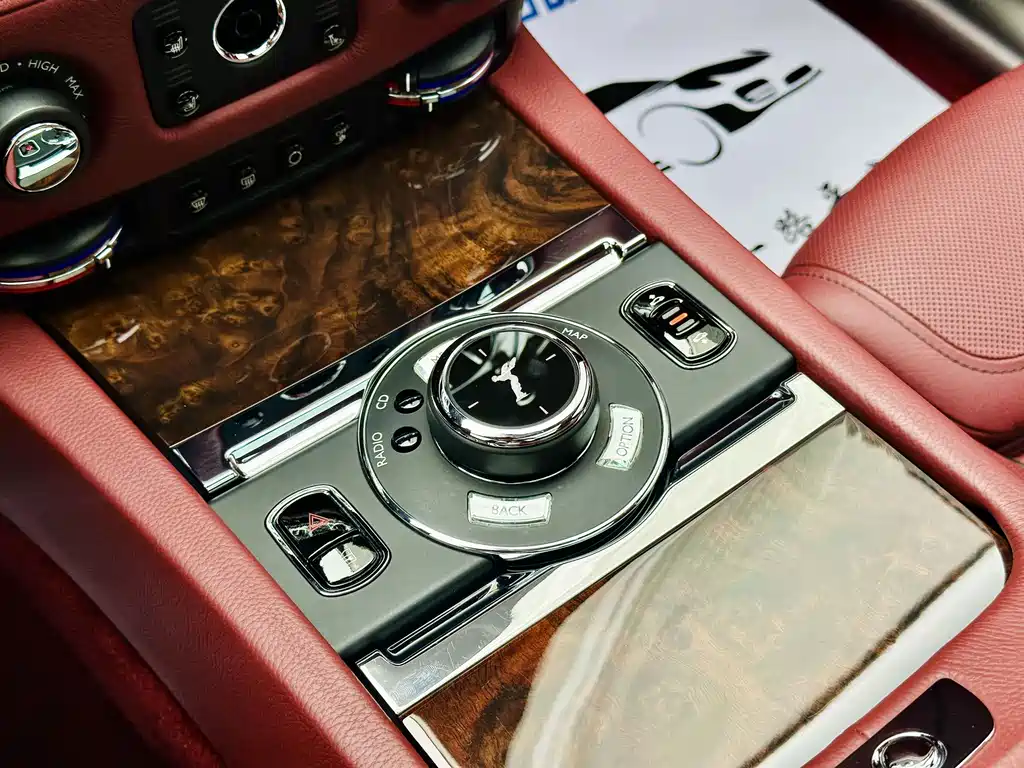 Rolls-Royce Ghost — миниатюра 7