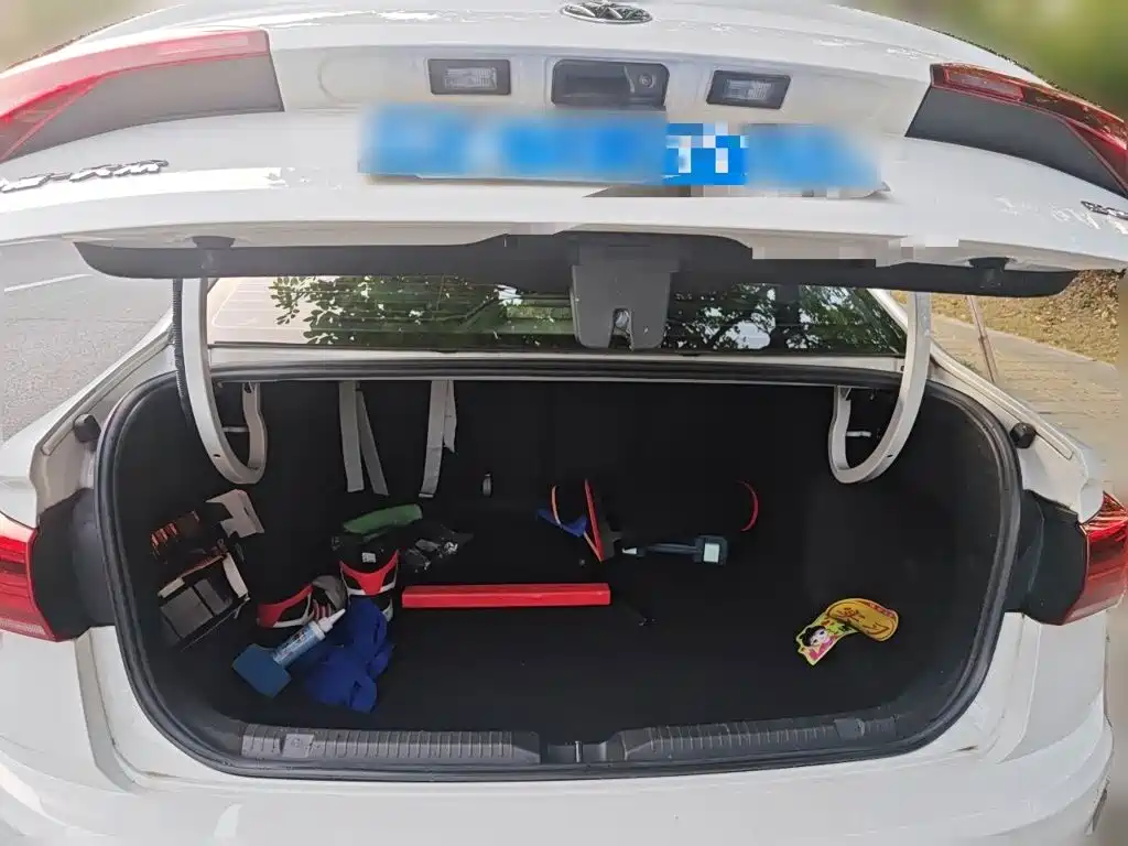 Volkswagen Bora 2020 1.5L AT Comfort