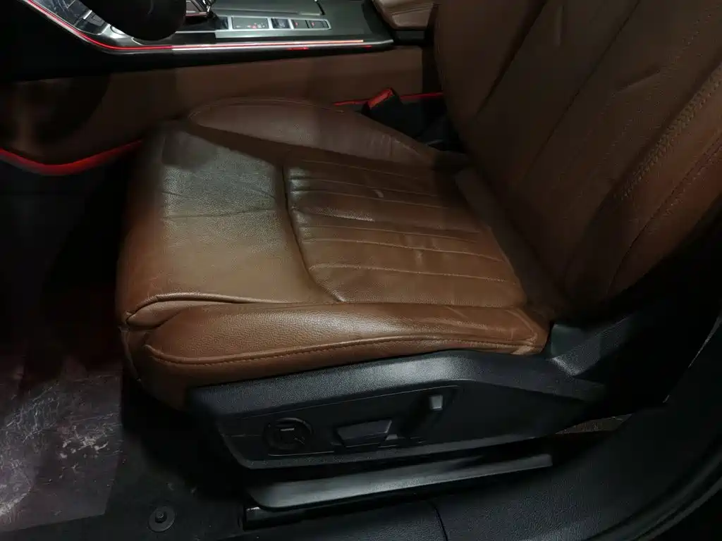 Audi A6L — миниатюра 20