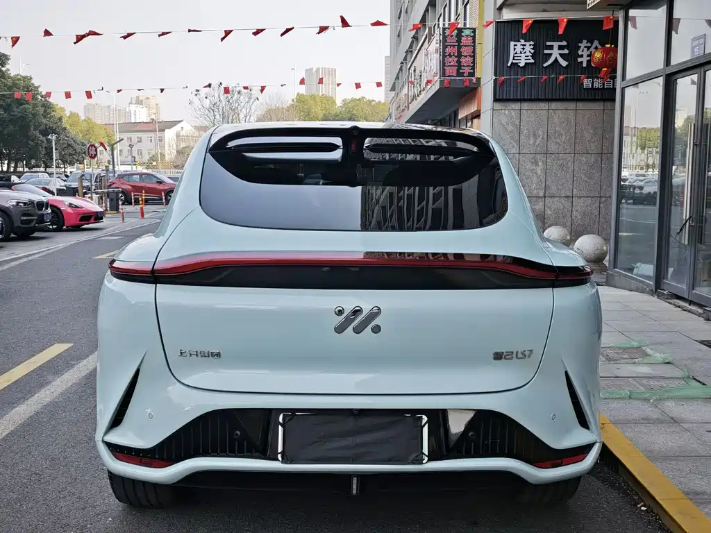 ZHIJI AUTOMOBILE ZHIJI LS7