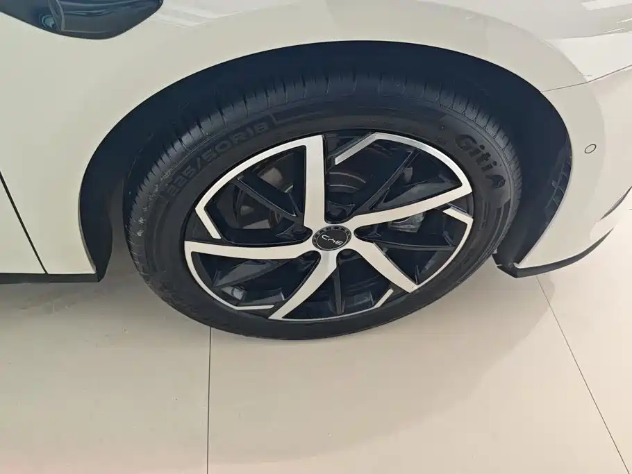 BYD Seal 07 DM-i — миниатюра 6