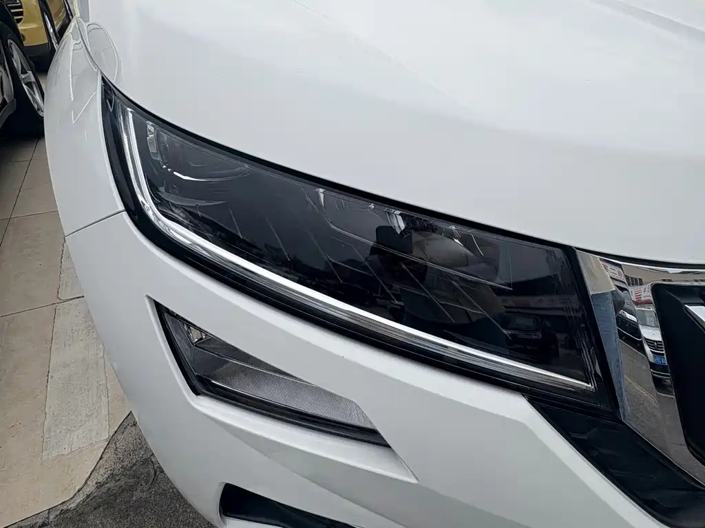 Skoda Kodiaq GT — миниатюра 4