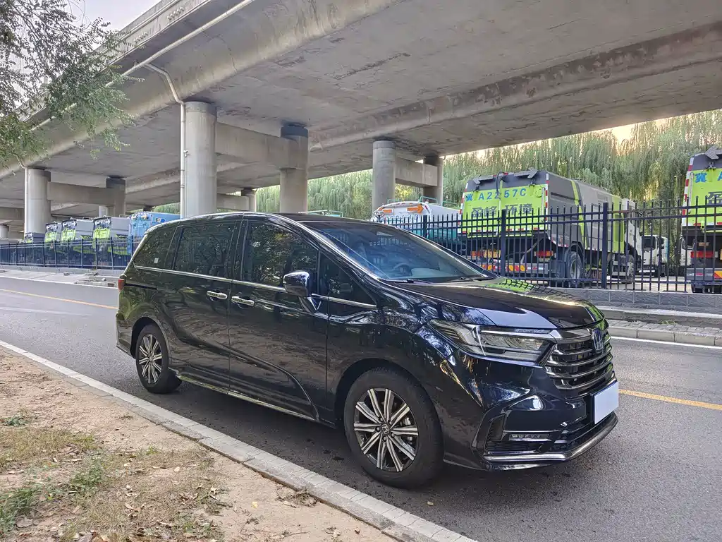 Honda Odyssey — миниатюра 7