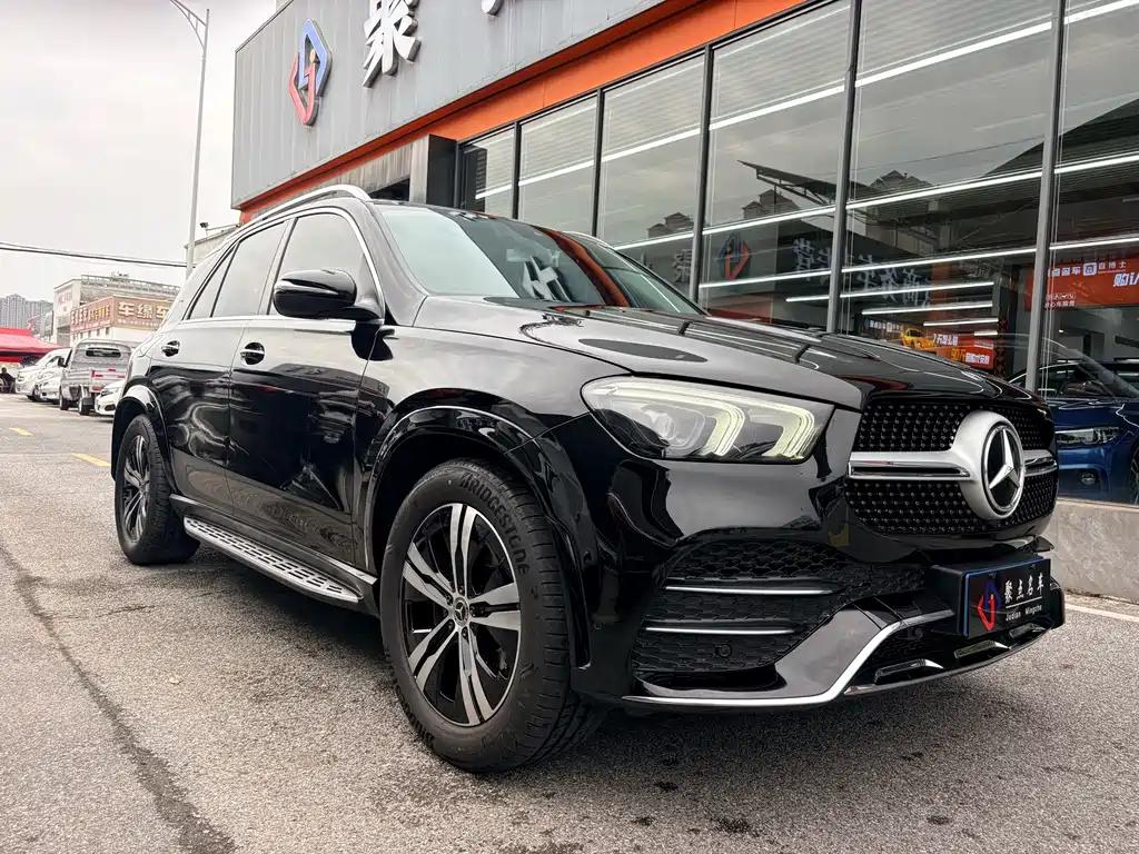Mercedes-Benz GLE (Import) — миниатюра 3